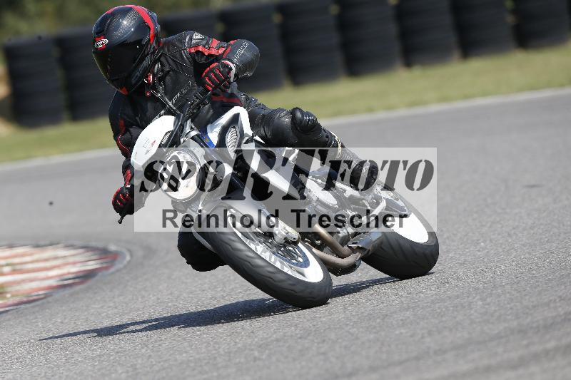 /45 10.08.2025 Plüss Moto Sport ADR/Einsteiger/82